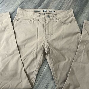 NWOT, Mens Prana slim cut pants - 31x32